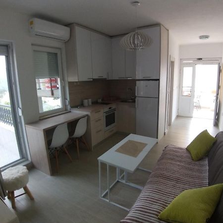 Apartman Dajoda 1 Bijela Exteriér fotografie